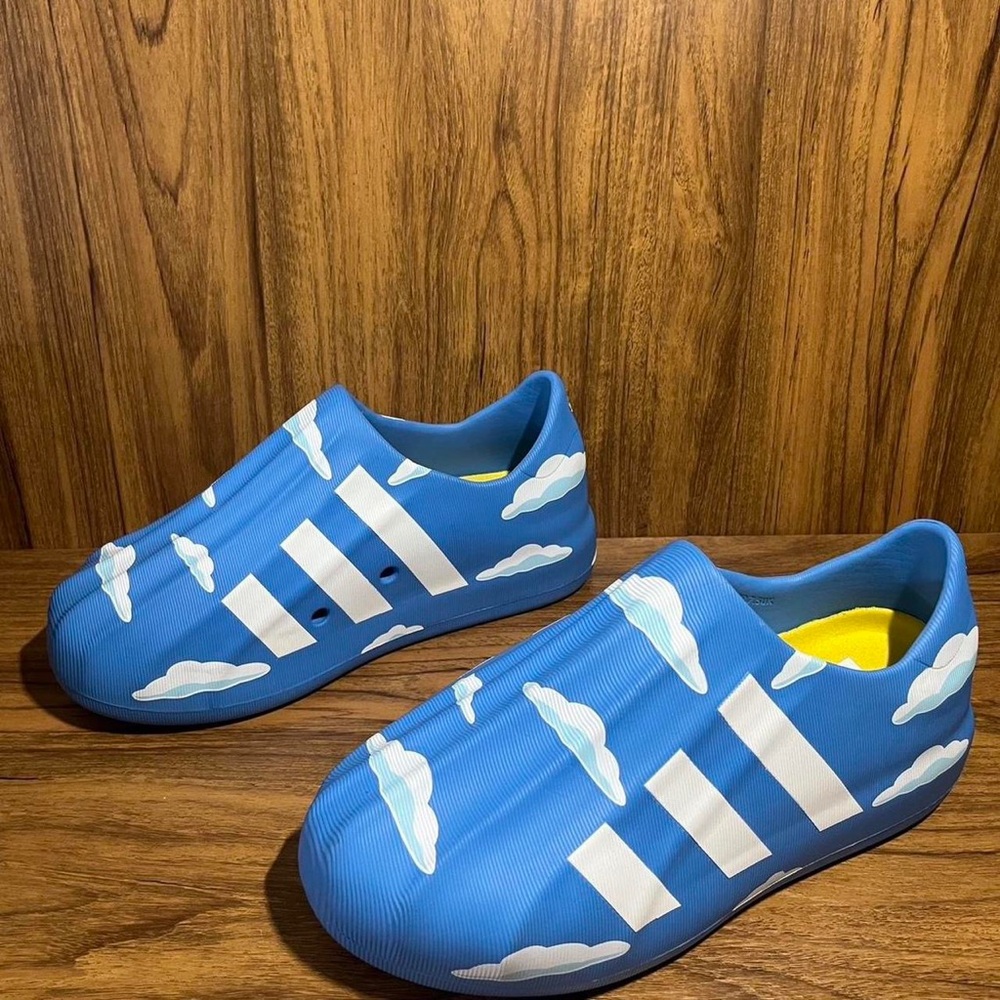 Adidas AdiFOM Men’s The Simpsons Superstars Cloud Sneakers Men’s 8
Men’s US 8
